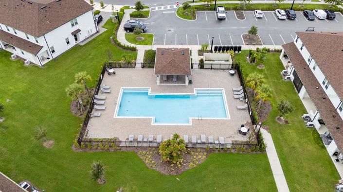 Image No.24-3 Bed Townhouse for sale