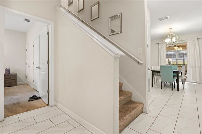 Image No.15-4 Bed Townhouse for sale