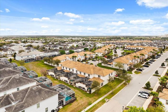 Image No.35-4 Bed Townhouse for sale