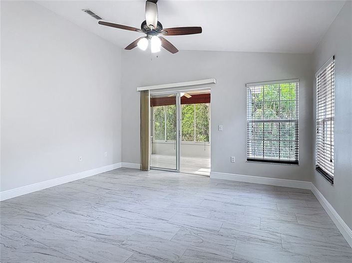 Image No.22-Maison de 2 chambres à vendre à Saint John