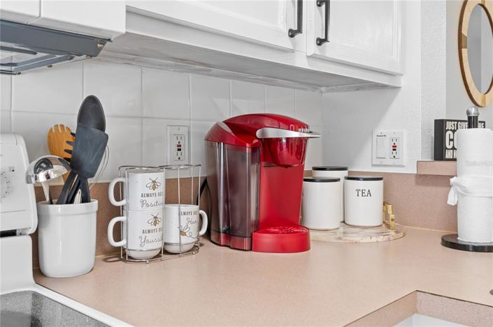 Image No.18-3 Bed Townhouse for sale