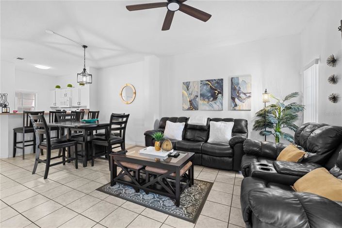 Image No.22-3 Bed Townhouse for sale