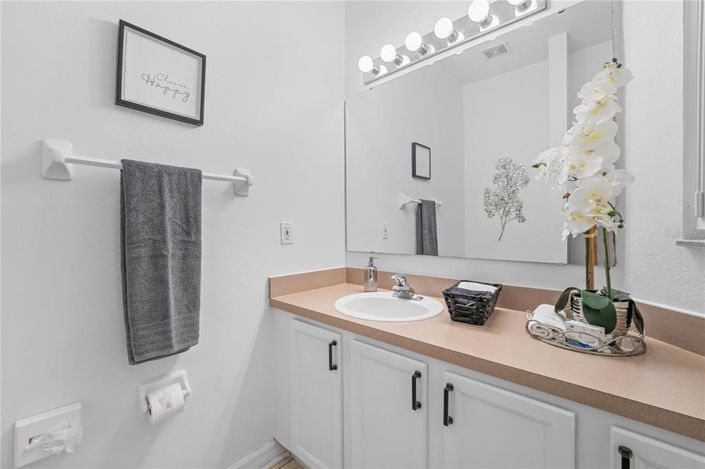 Image No.23-3 Bed Townhouse for sale