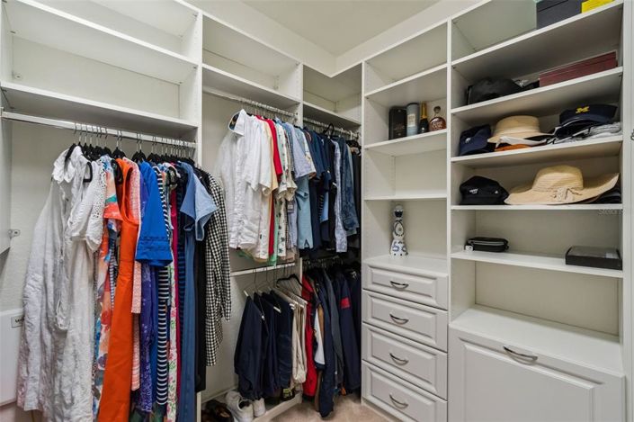 Image No.14-3 Bed Townhouse for sale