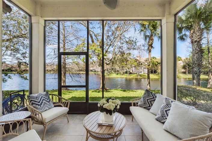 Image No.2-3 Bed Townhouse for sale