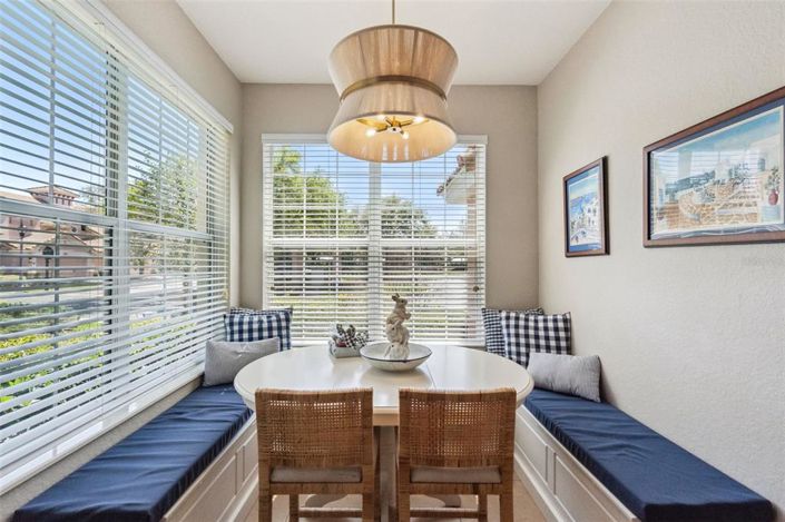 Image No.8-3 Bed Townhouse for sale