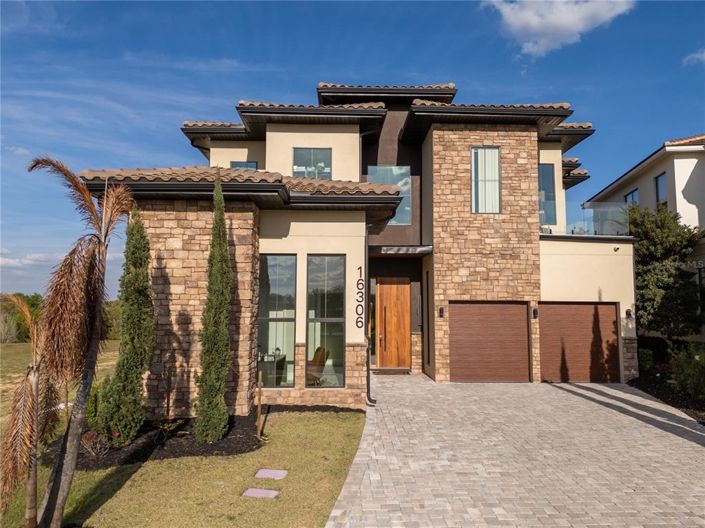 Image No.2-Maison de 6 chambres à vendre à Saint John