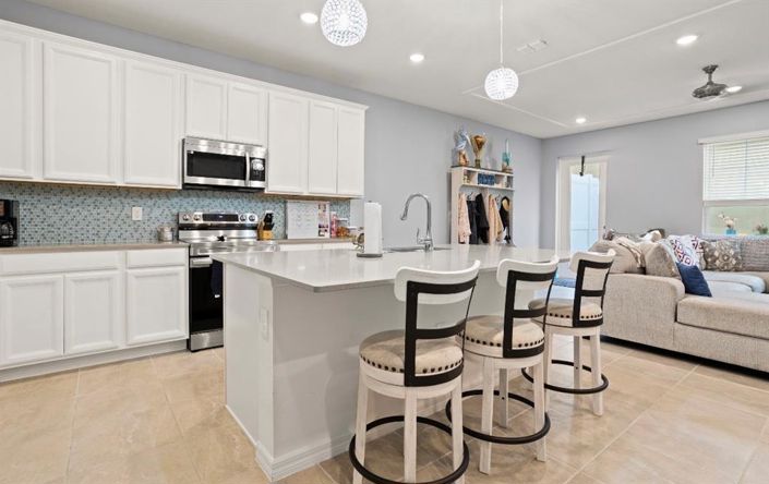 Image No.10-3 Bed Townhouse for sale