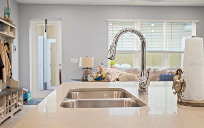 Image No.11-3 Bed Townhouse for sale