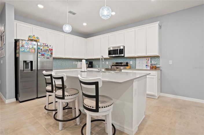 Image No.12-3 Bed Townhouse for sale