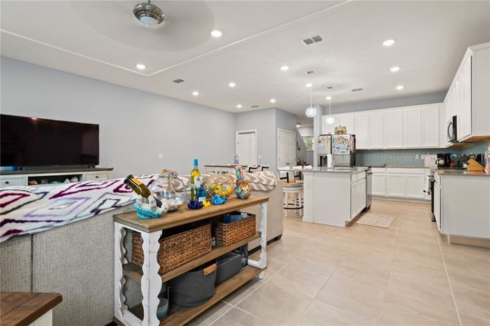 Image No.17-3 Bed Townhouse for sale