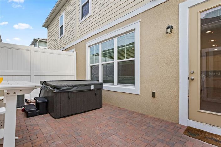 Image No.35-3 Bed Townhouse for sale