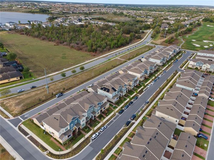 Image No.44-3 Bed Townhouse for sale