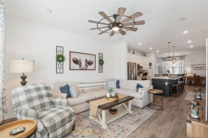 Image No.24-3 Bed Townhouse for sale