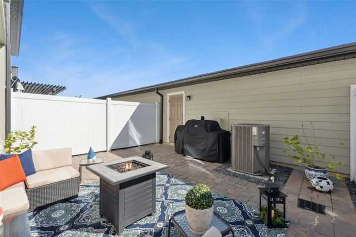 Image No.28-3 Bed Townhouse for sale