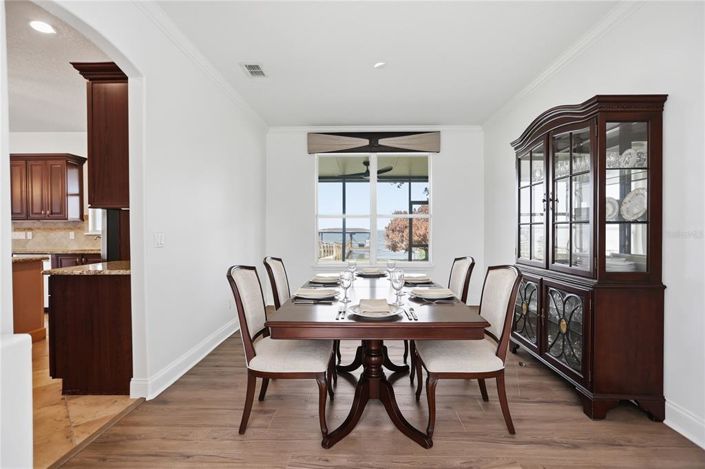 Image No.15-5 Bed House for sale