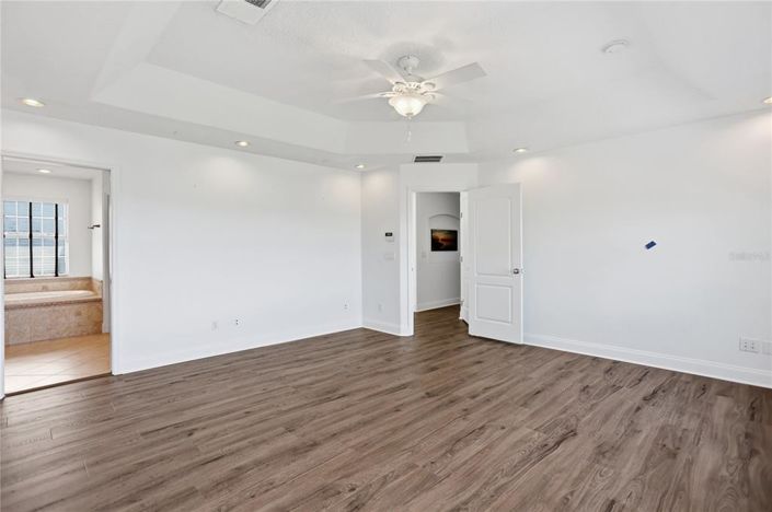 Image No.31-5 Bed House for sale