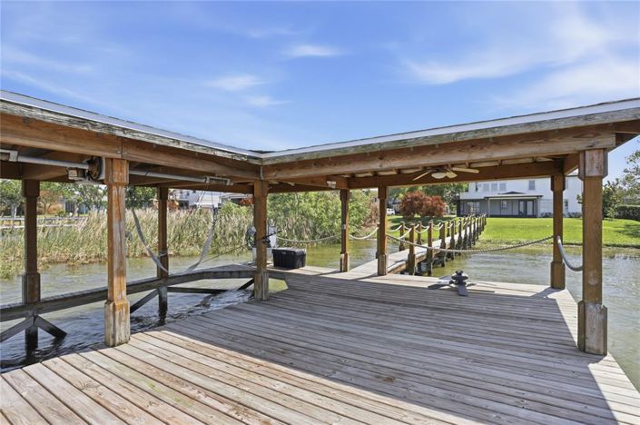 Image No.43-5 Bed House for sale