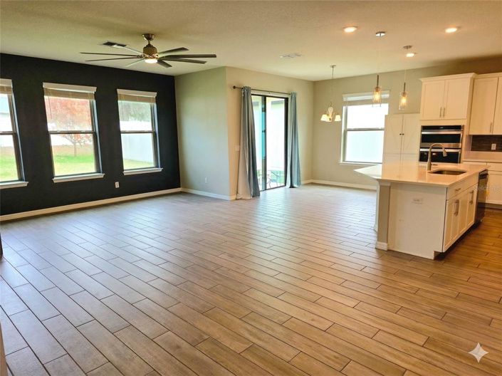 Image No.11-4 Bed House for sale