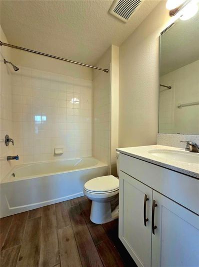 Image No.29-4 Bed House for sale