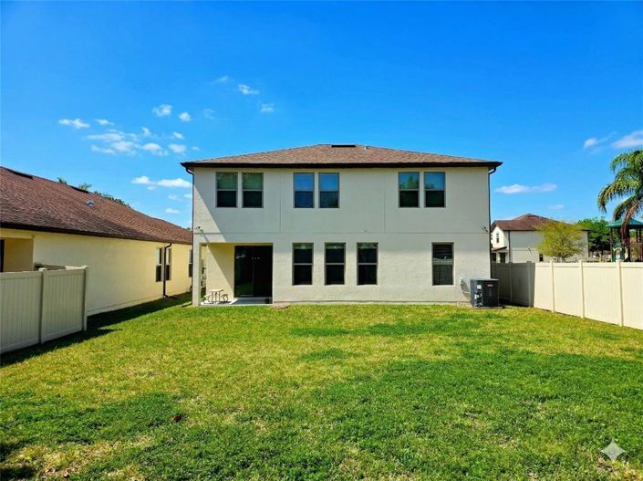 Image No.32-4 Bed House for sale