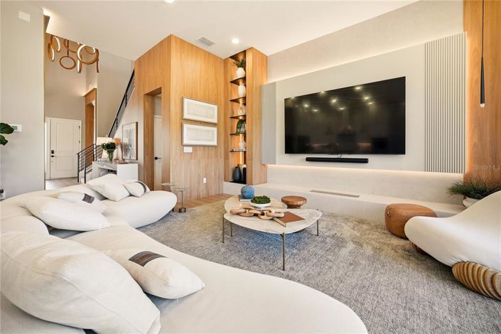 Image No.13-6 Bed House for sale