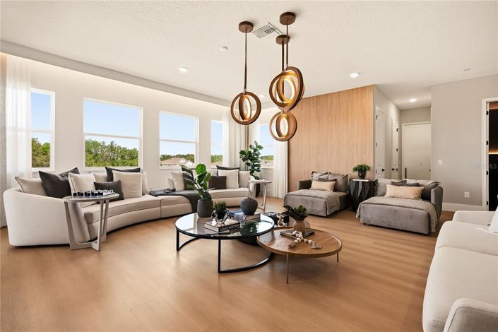 Image No.31-6 Bed House for sale