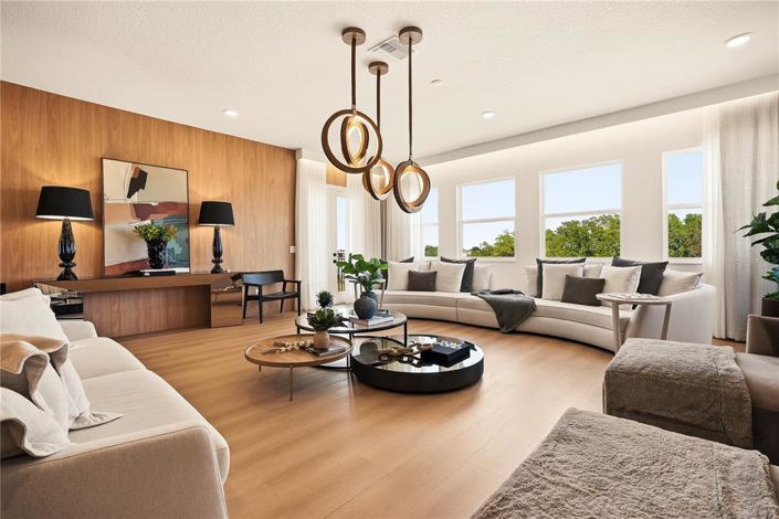 Image No.32-6 Bed House for sale