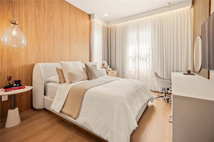 Image No.44-6 Bed House for sale