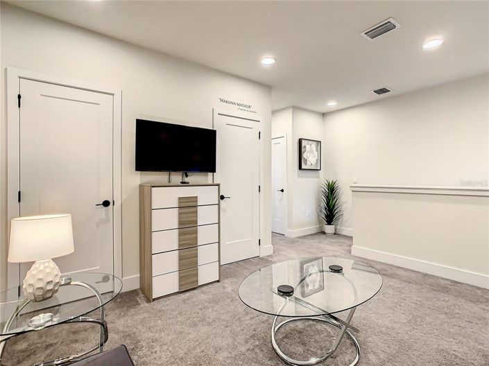 Image No.28-3 Bed Townhouse for sale