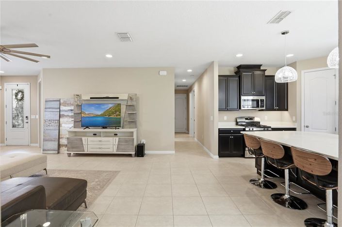 Image No.2-Maison de 4 chambres à vendre à Saint John