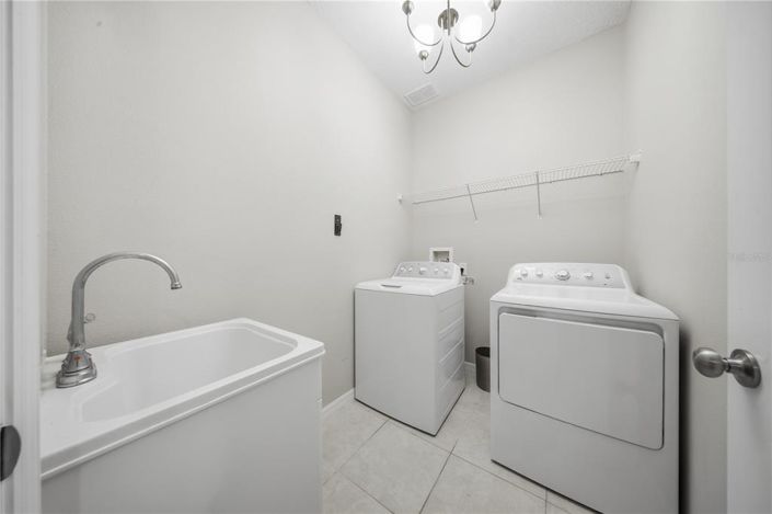 Image No.6-Maison de 4 chambres à vendre à Saint John