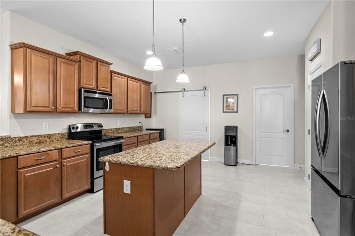 Image No.7-Maison de 4 chambres à vendre à Saint John