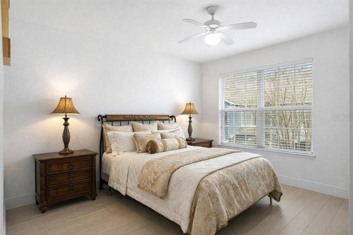 Image No.11-3 Bed Apartment for sale