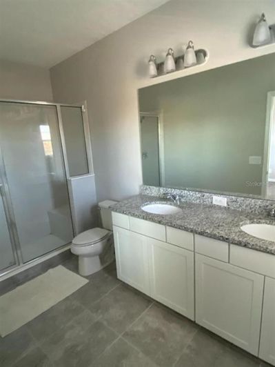 Image No.19-3 Bed Townhouse for sale