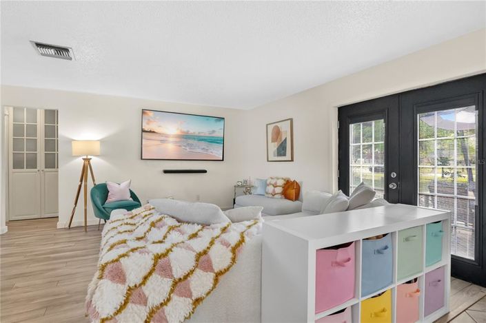 Image No.3-Maison de 2 chambres à vendre à Saint John