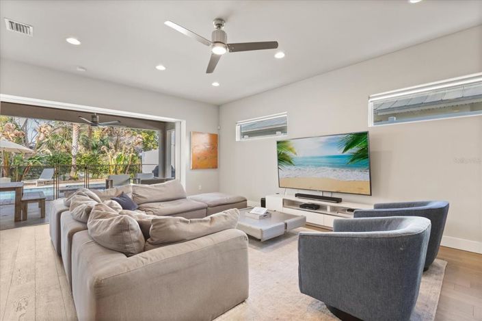 Image No.12-Maison de 4 chambres à vendre à Saint John