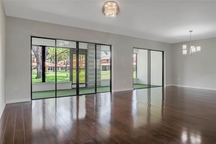 Image No.4-3 Bed Townhouse for sale