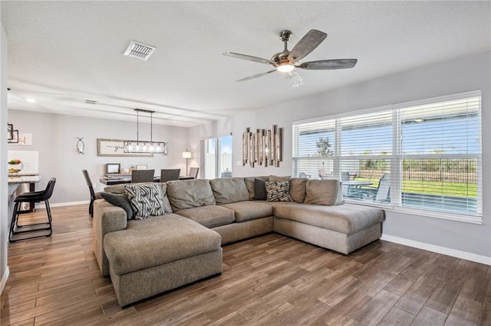 Image No.5-Maison de 4 chambres à vendre à Saint John