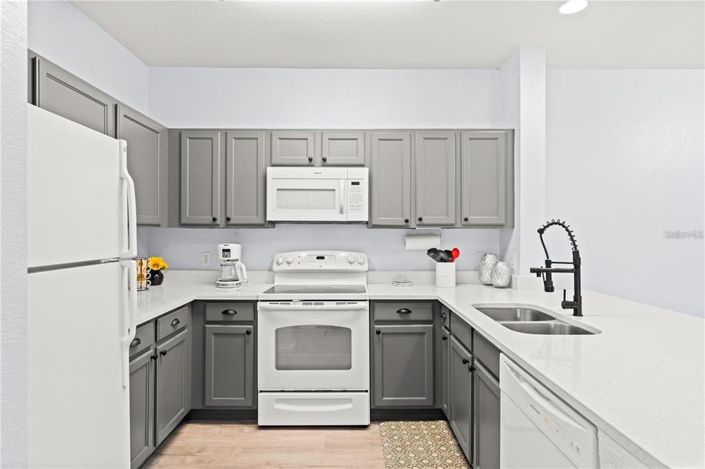 Image No.35-3 Bed Apartment for sale