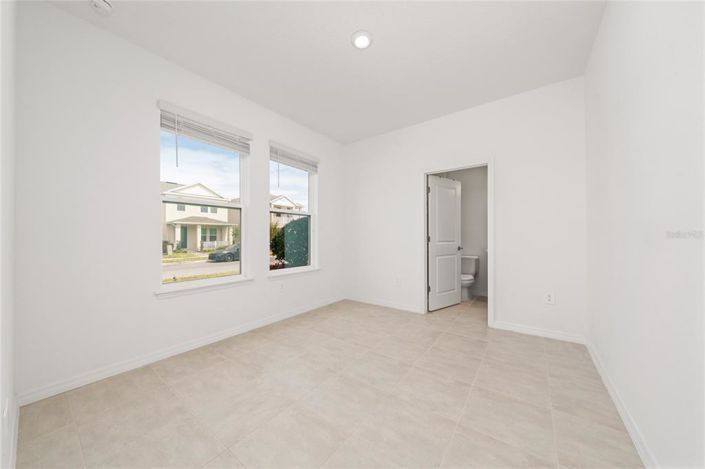 Image No.5-Maison de 4 chambres à vendre à Saint John