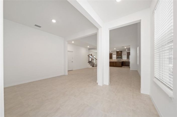 Image No.9-Maison de 4 chambres à vendre à Saint John