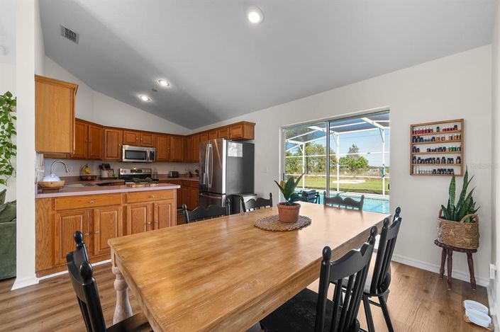 Image No.14-3 Bed House for sale