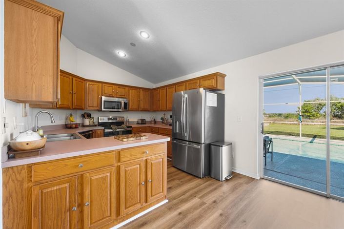 Image No.21-3 Bed House for sale