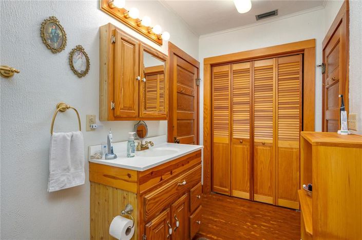 Image No.37-2 Bed House for sale