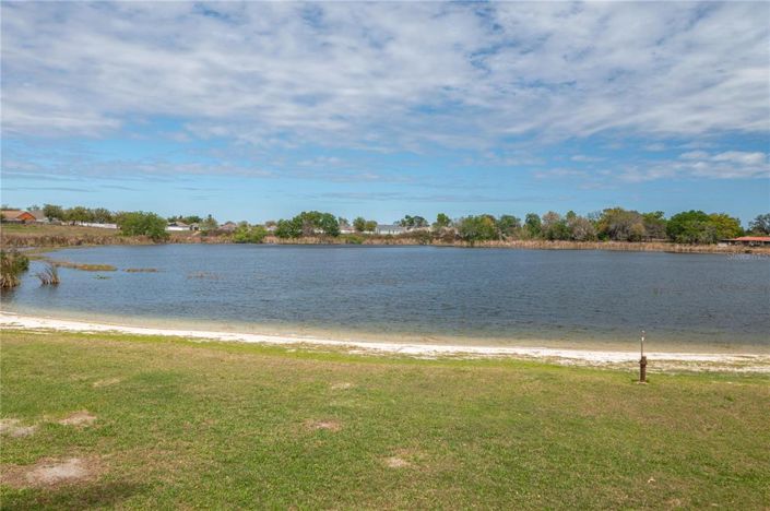 Image No.5-2 Bed House for sale