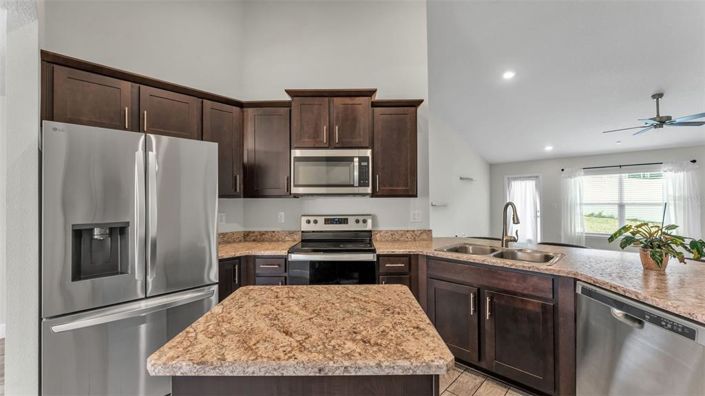 Image No.5-4 Bed House for sale