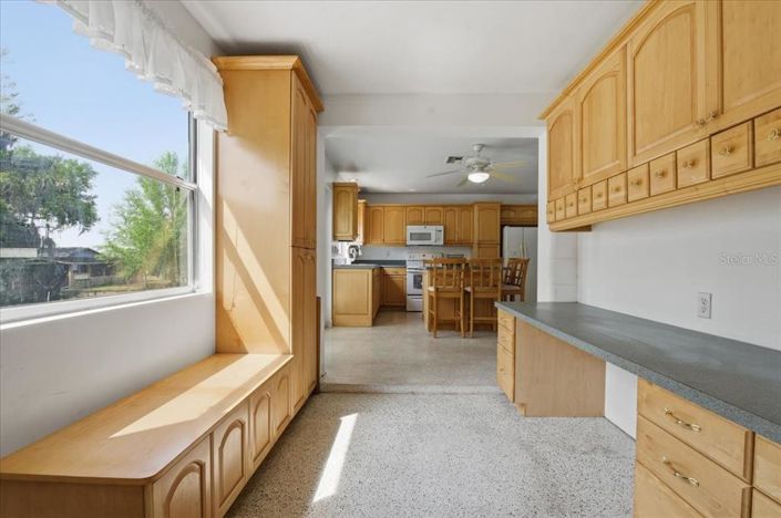 Image No.11-2 Bed House for sale