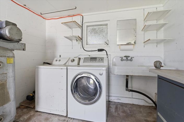 Image No.28-2 Bed House for sale