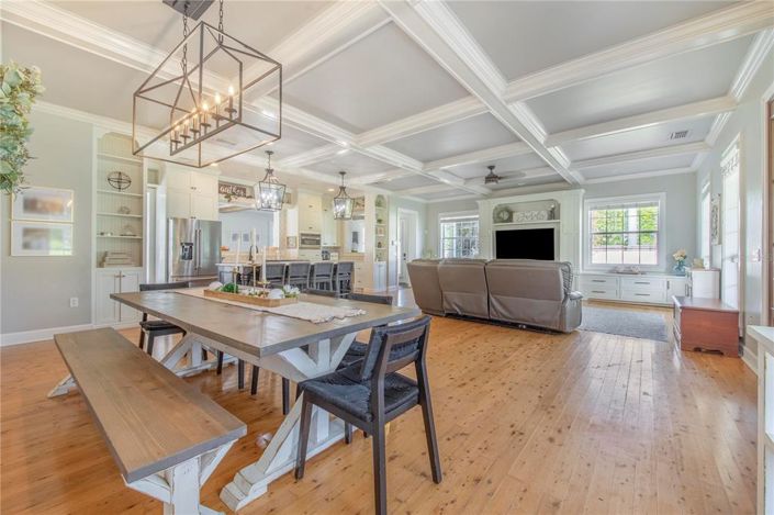 Image No.14-5 Bed House for sale